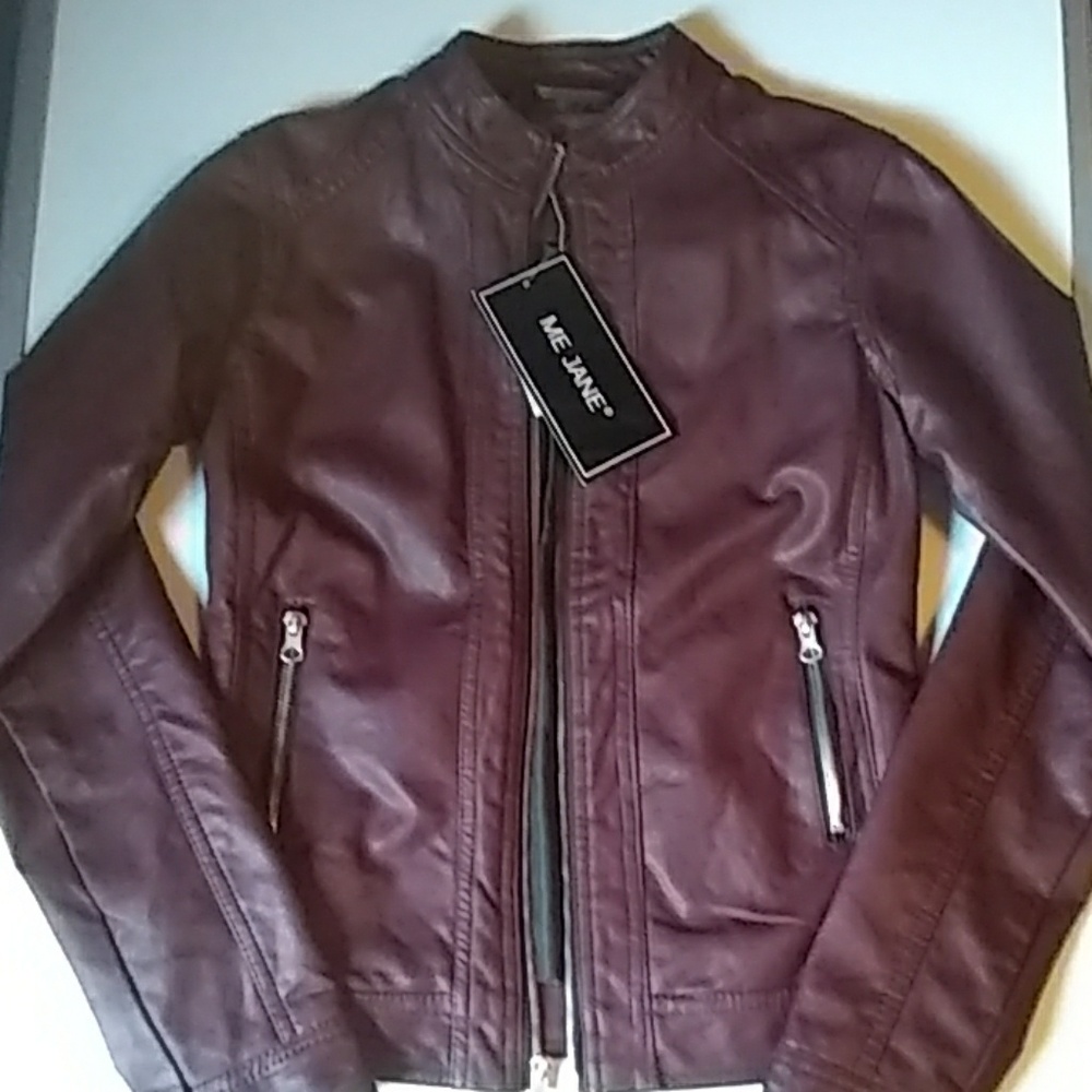 FINAL SALE!! Maroon Leather jacket